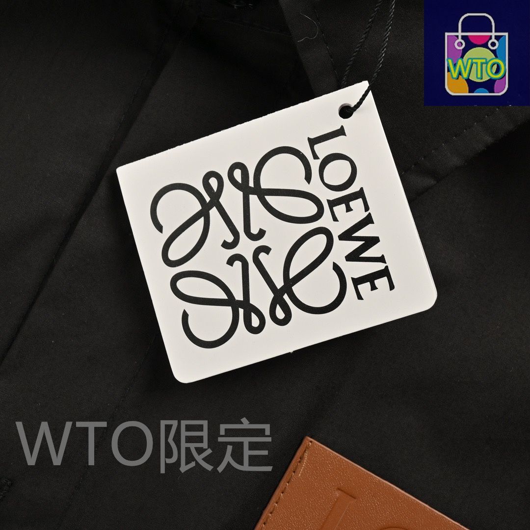  今日 Loewe ロエベ 皮牌ポケットシャツ 花 皮 デザインで品位を引き立てる 長袖 ニット セーター