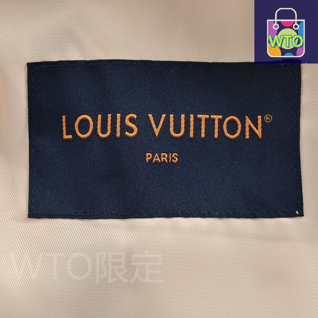 襟がフードに変身