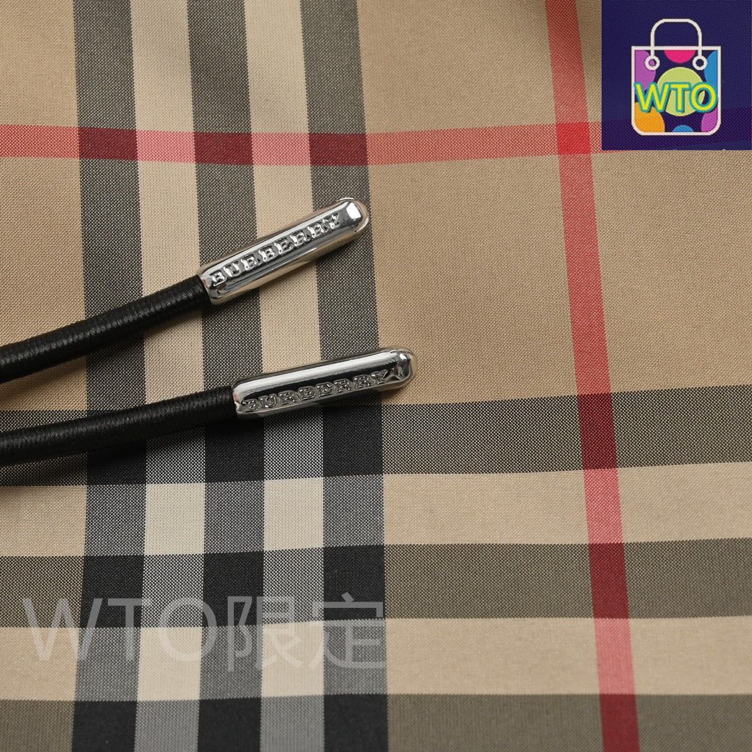 Burberry バーバリー