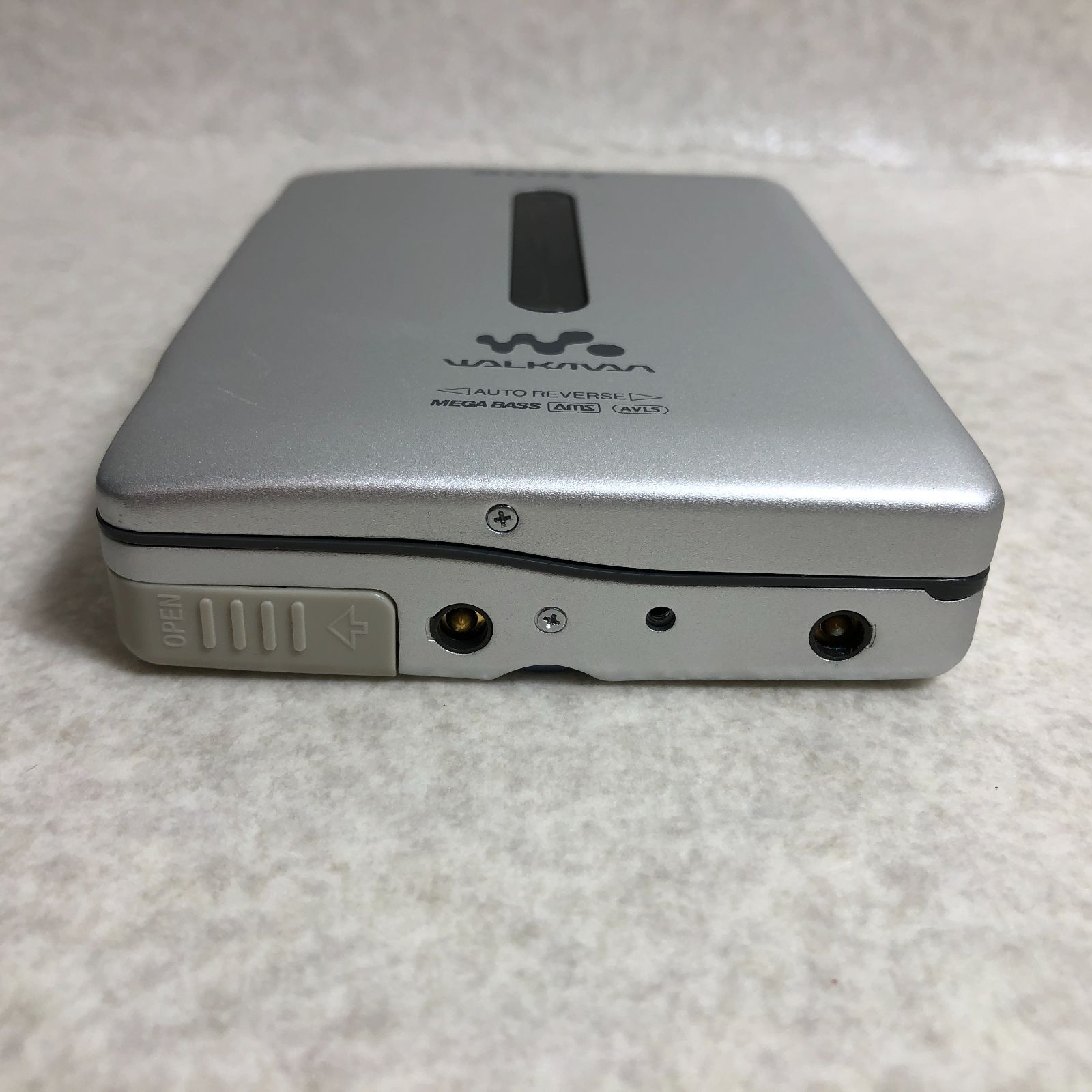 ウォークマン通電