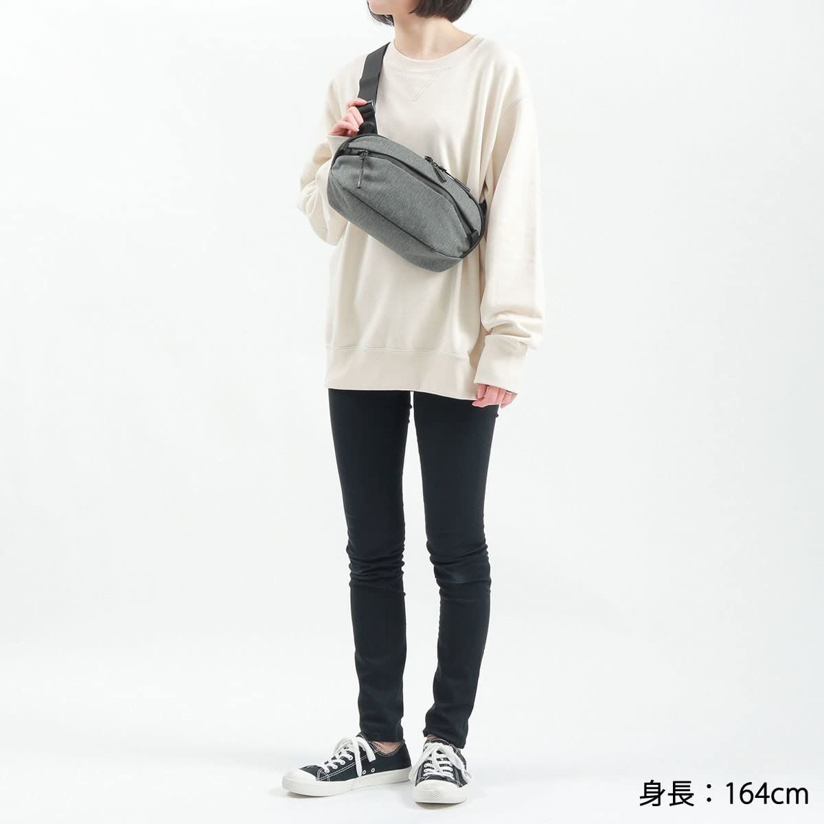 ボディバッグ 3L