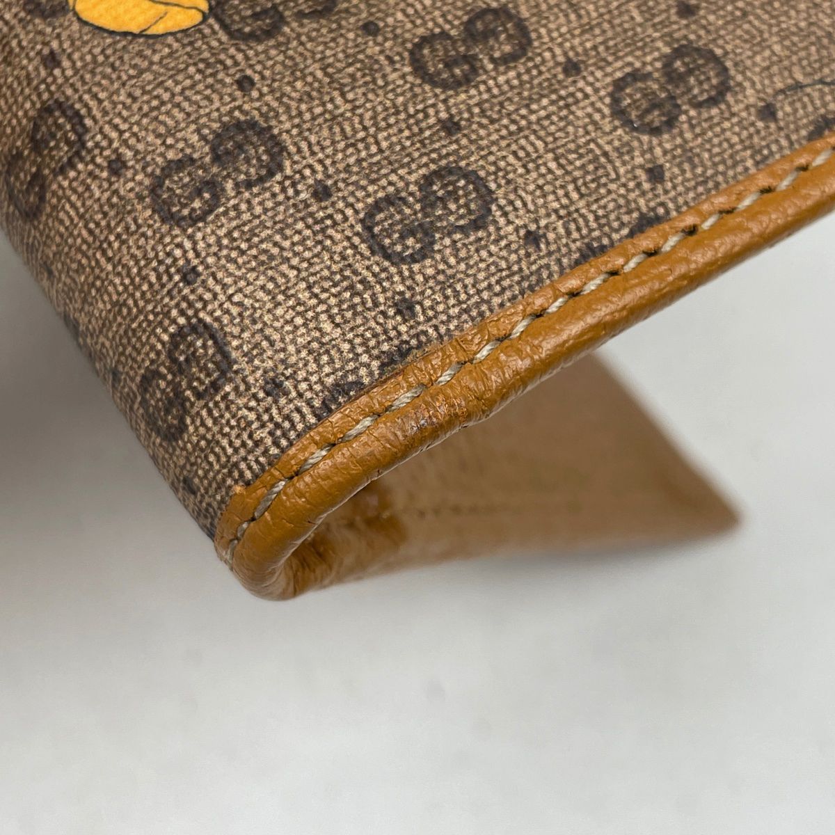 在庫一掃】 グッチ GUCCI マイクロGG柄 二つ折り財布 ディズニーコラボ