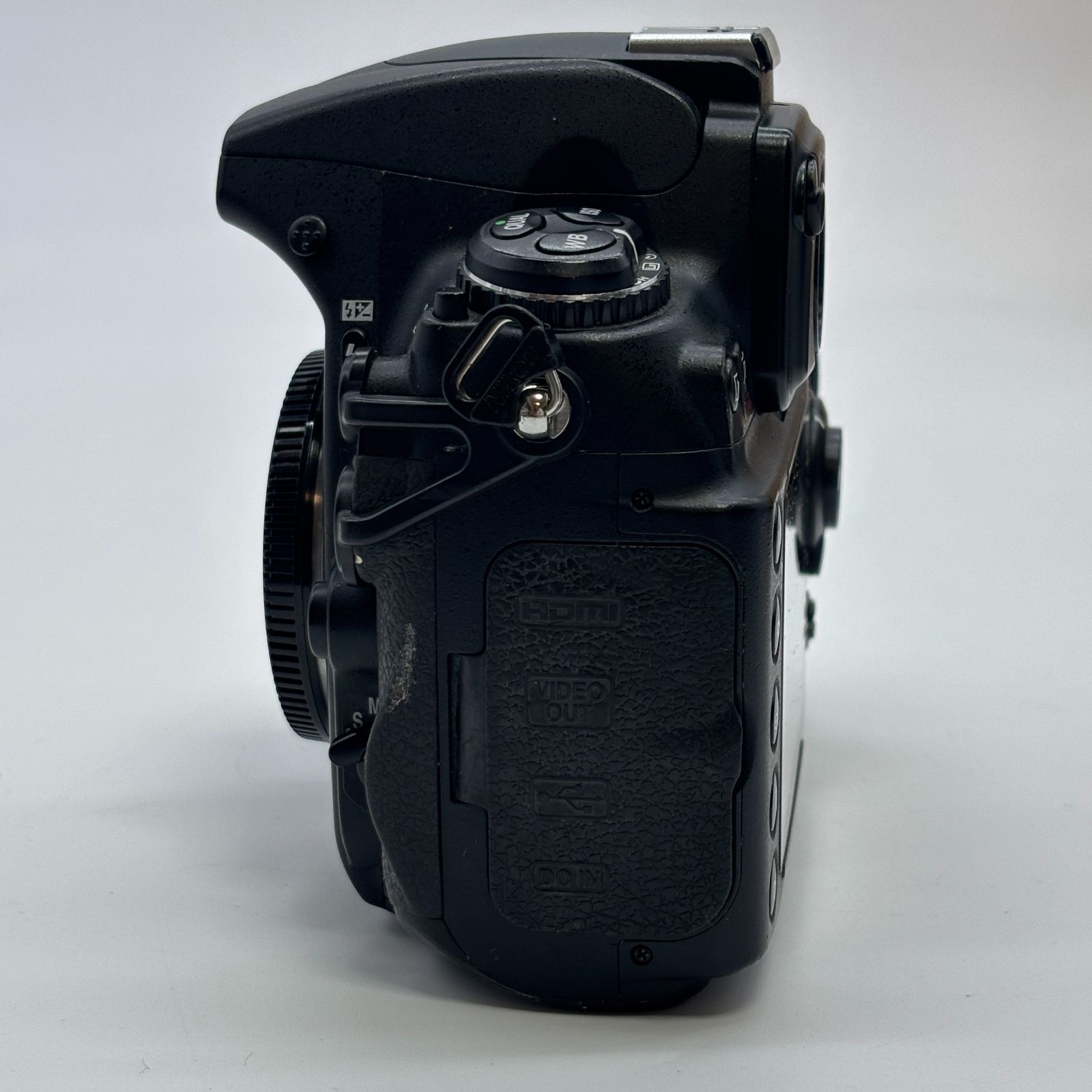ニコン Nikon D700 ボディ FX デジタル一眼レフ 付属品多数 - メルカリ