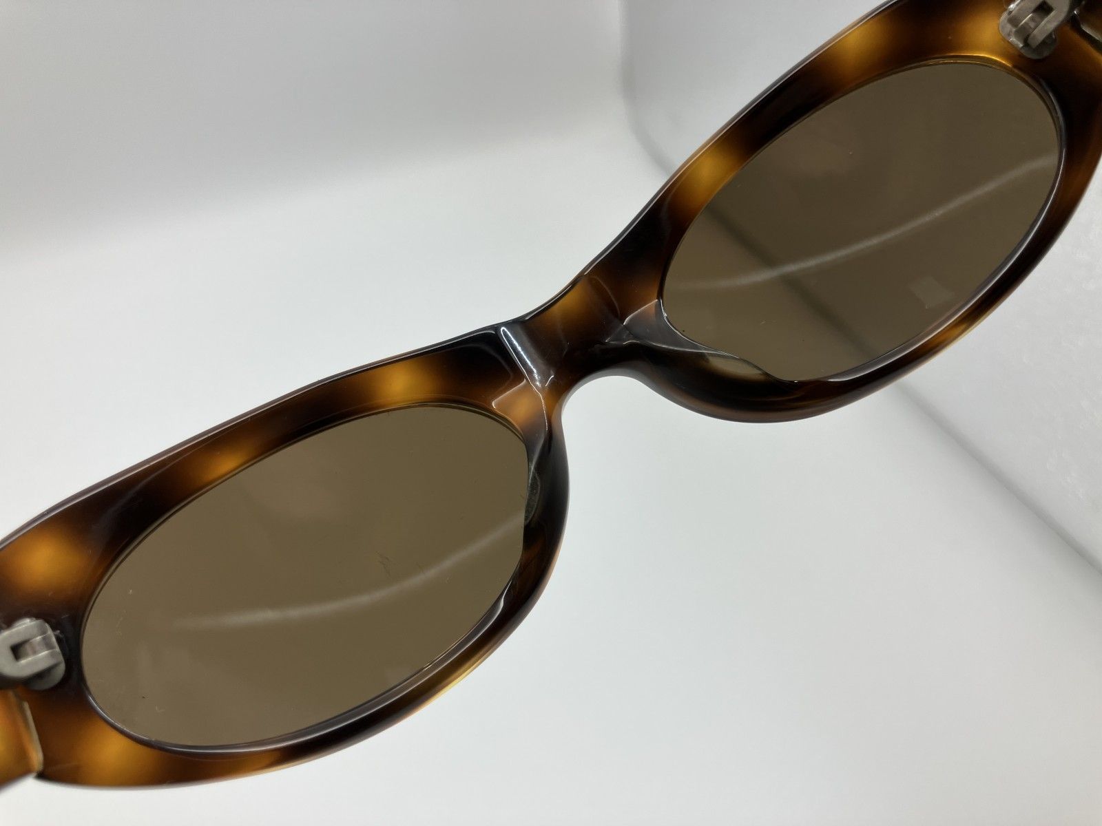 CHANEL シャネル 06920 91235 ココマーク べっ甲調 サングラス 小さめサイズ　ケース付き CHANEL シャネル 06920 91235 ココマーク べっ甲調 サングラス 小さめ