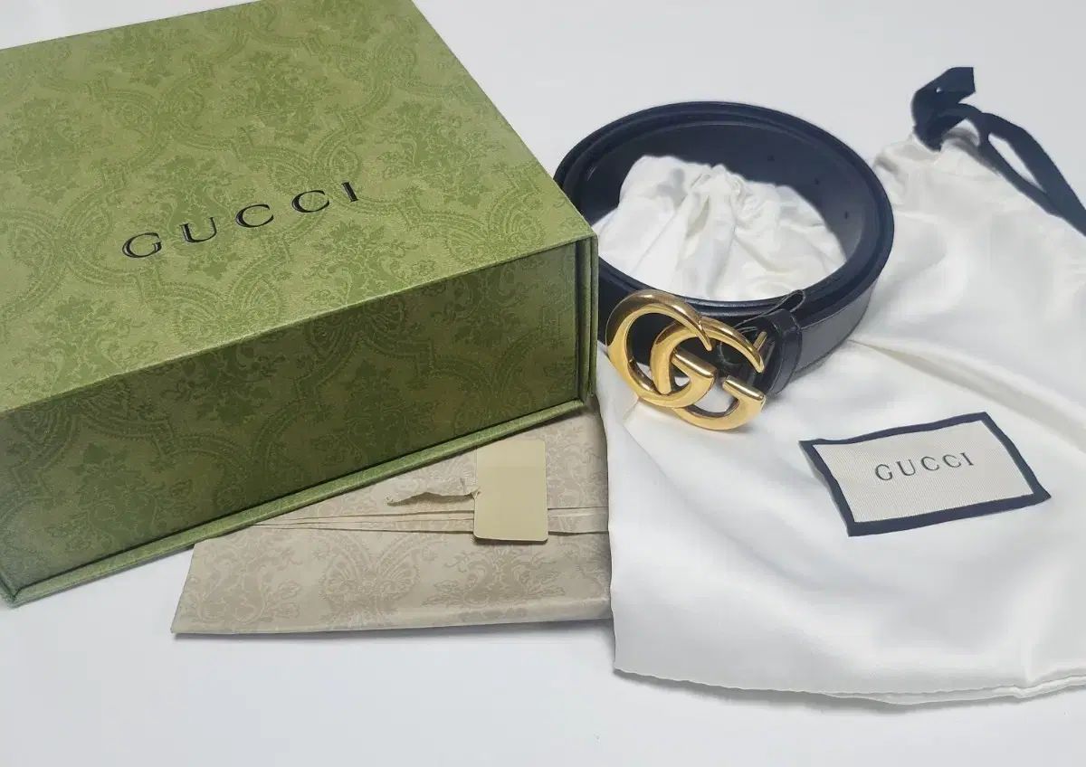 グッチ GGマーモント ブラック ベルト
