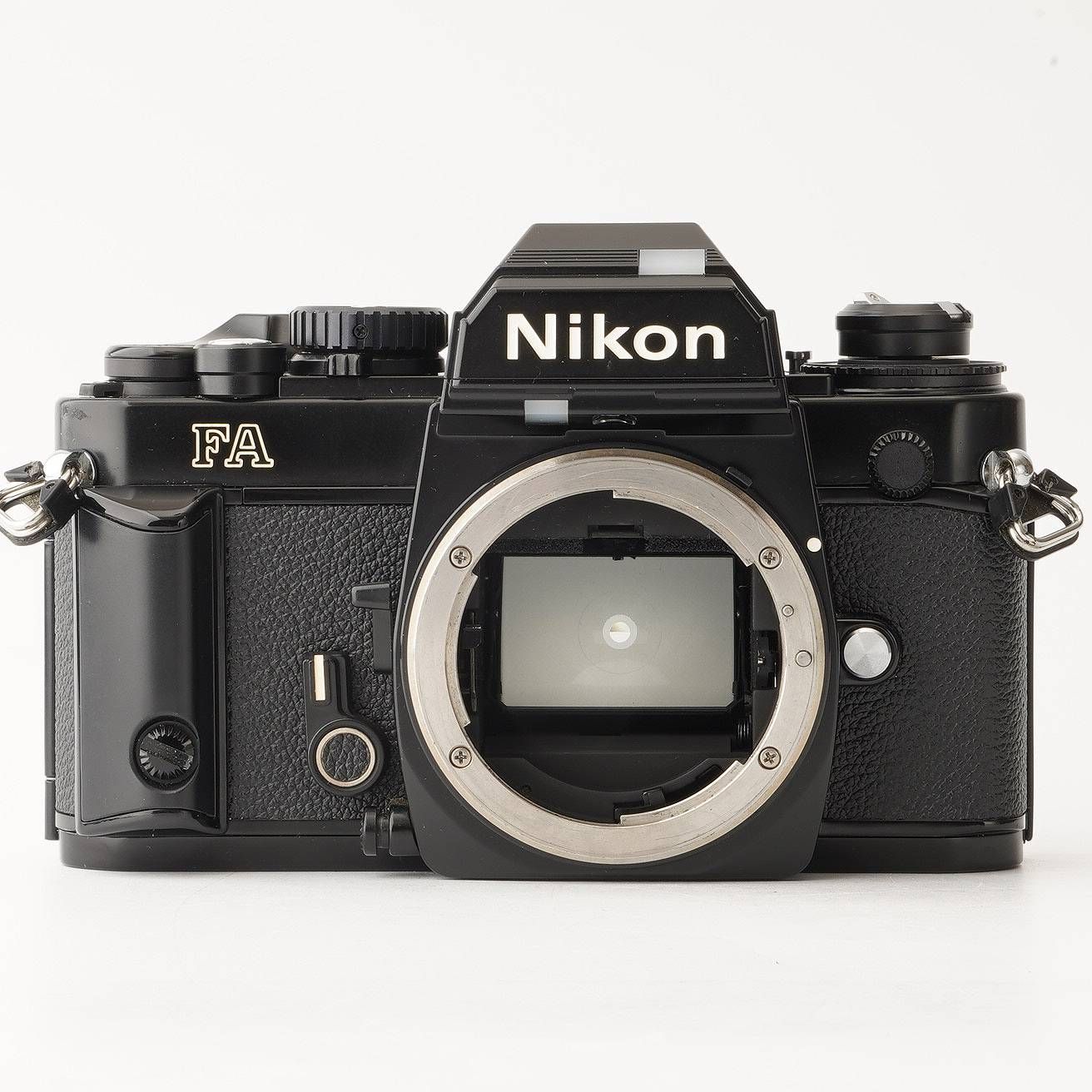 ニコン Nikon FA Body 35mm SLR Film Camera