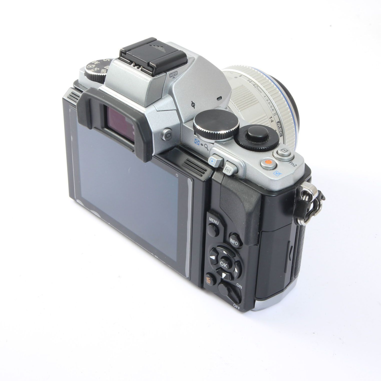  OLYMPUS オリンパス OM D E M 5 標準レンズセット HLD 6 G グリップ シャッター数5310回 ミラーレス一眼 デジタルカメラ