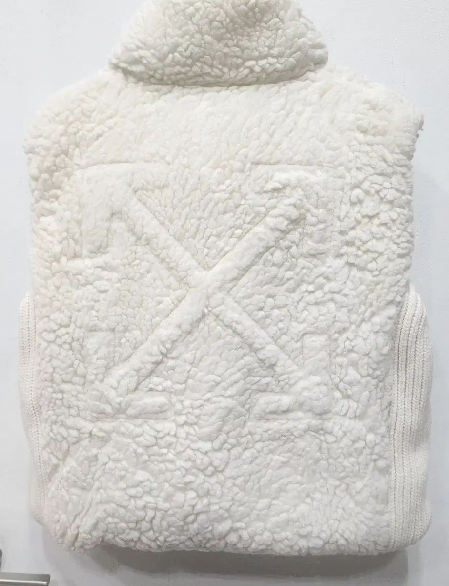 ワープホワイト Shearling ウール ダウン ベスト 36