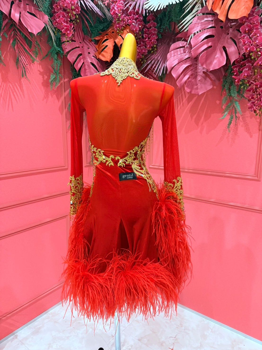  社交ダンス gentil ジャンティ オーストリッチ 赤 レッド ゴールド モチーフ サイズM ドレス ダンス衣装 社交ダンス