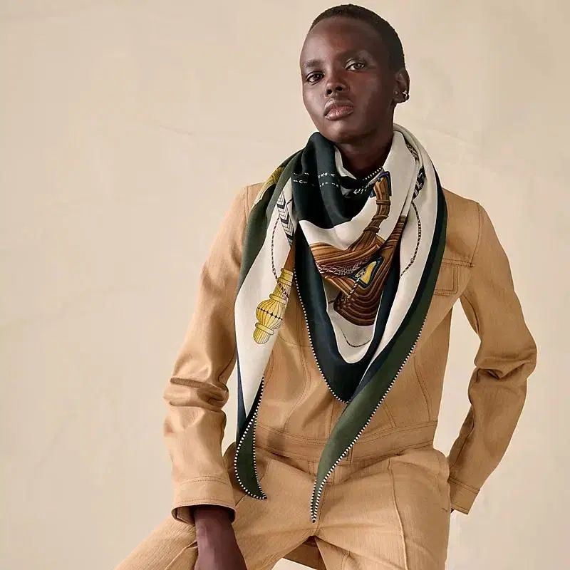 エルメス クリッククラック トライアングル 三角ショール カシミア シルク レディース スカーフ 07