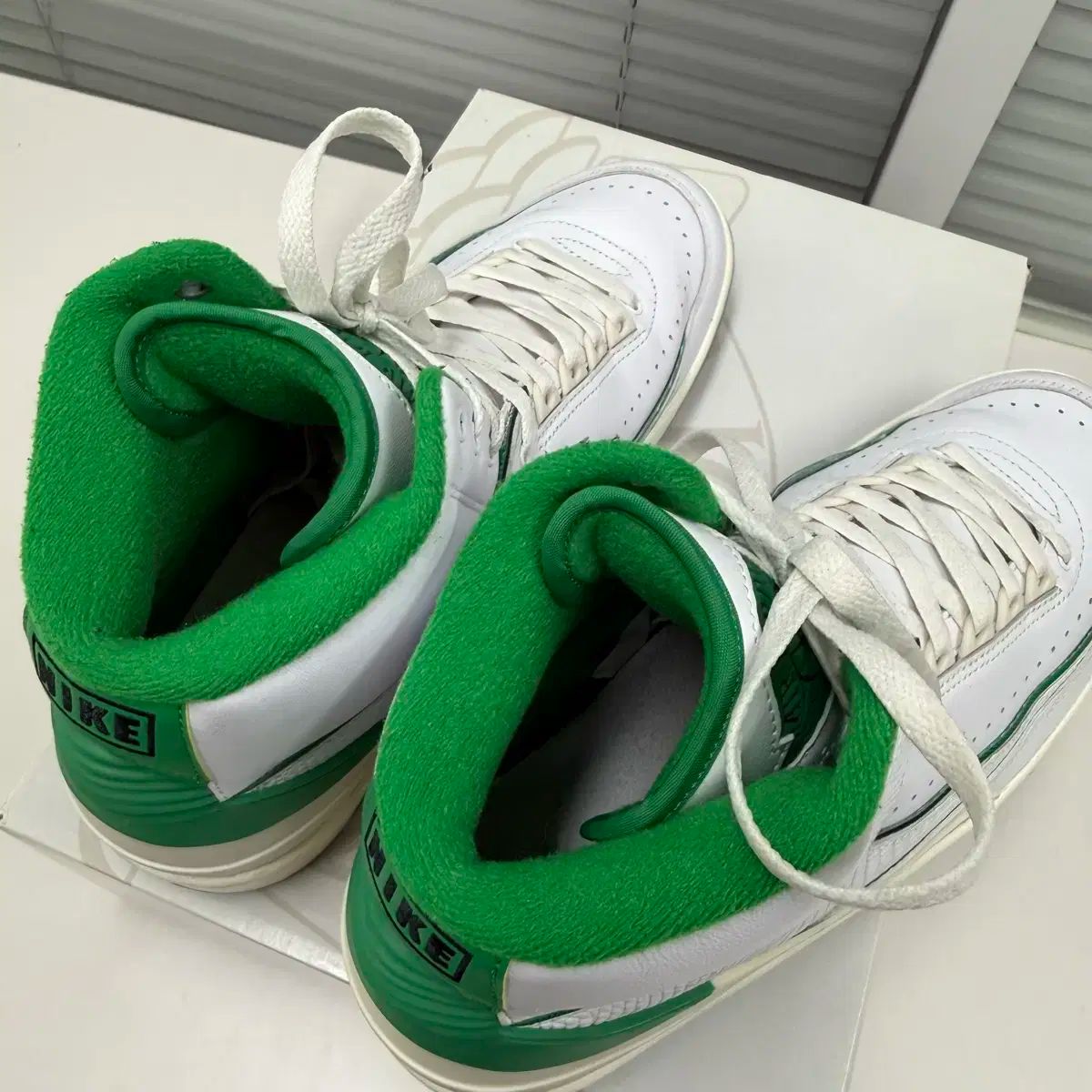 ナイキ ジョーダン2 ラッキーグリーン 285