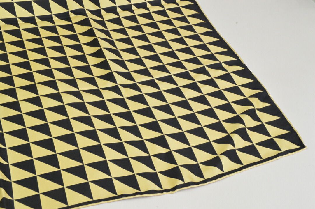 シルクスカーフ