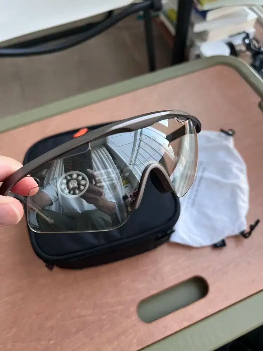 アルバオプティクス マントラ サングラス 販売します