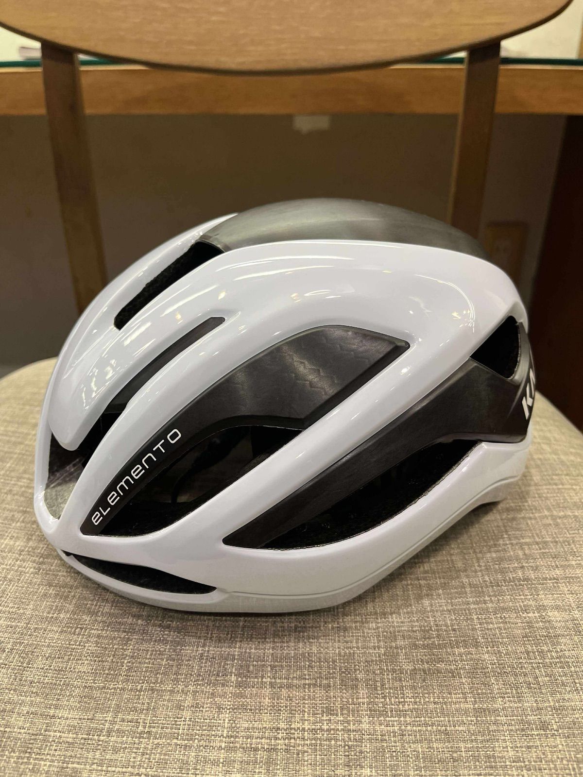 KASK ELEMENTO Mサイズ 52-58cm ホワイト 美品 付属品あり カスク 