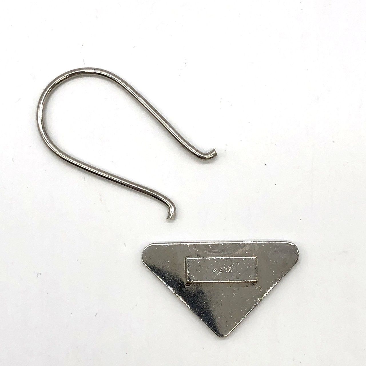 トライアングル シルバー