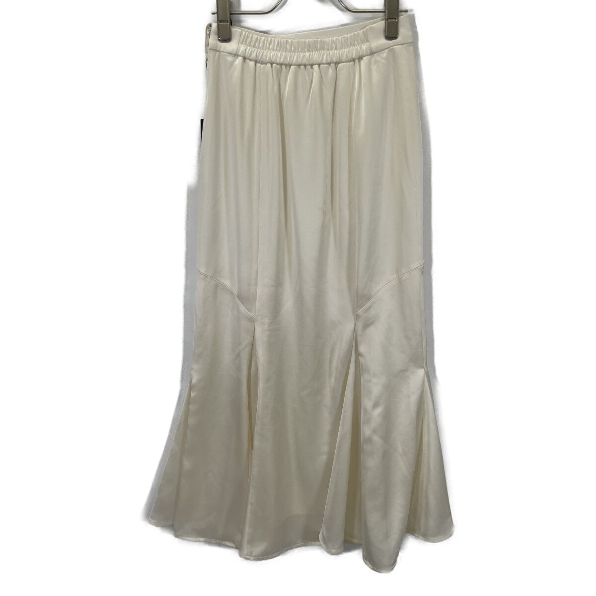 anuans アニュアンス 1524121043-0 オフホワイト マキシムサテンスカート S