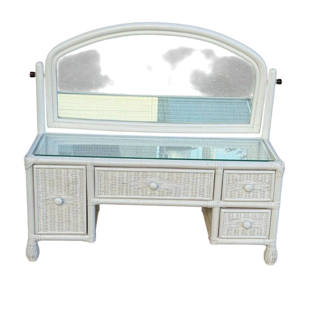 ホワイトラタン ドレッサー アンティーク ホワイトラタン ドレッサー - メルカリ