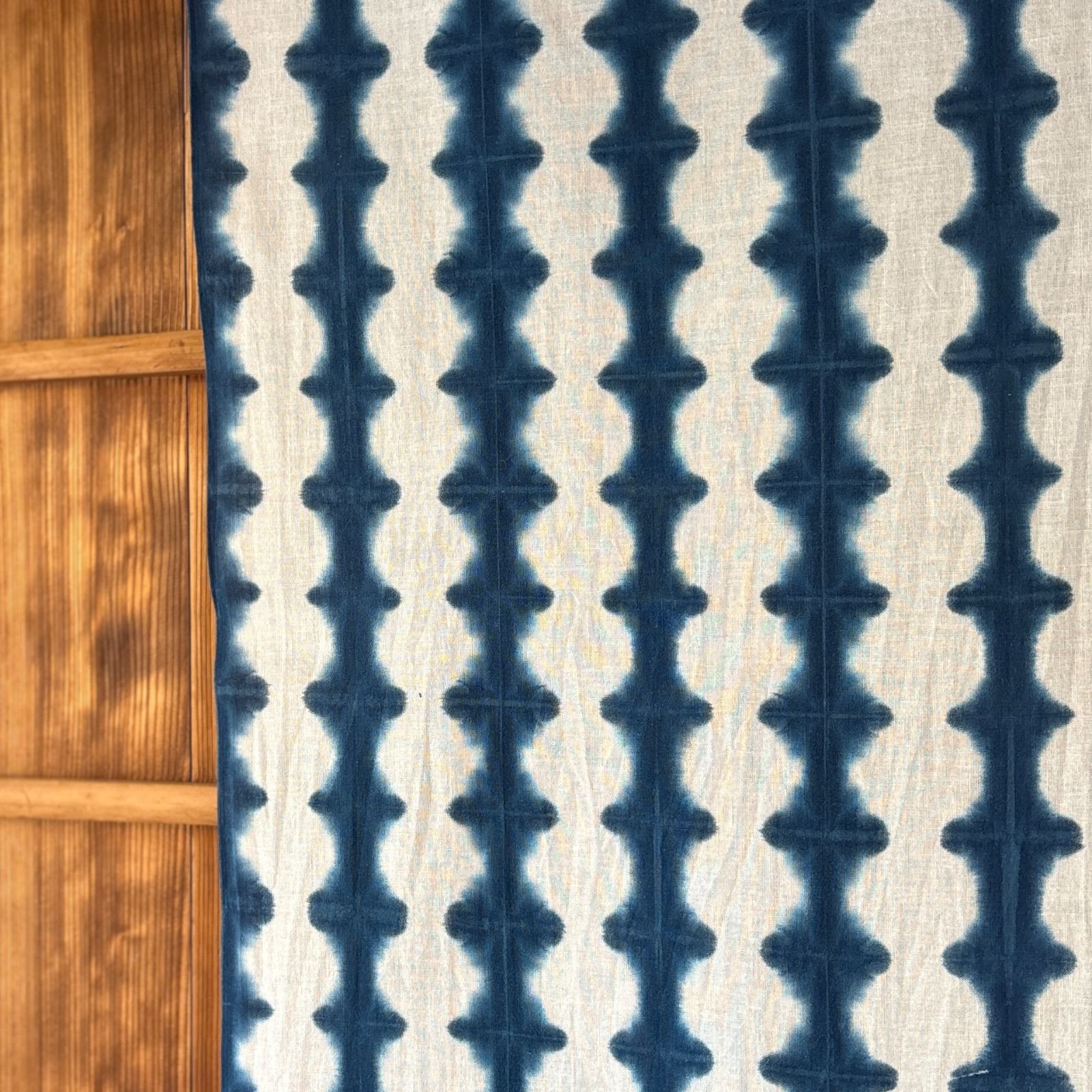 s31【sato】藍染 今日の手ぬぐい 鎖みたいな面白雪花絞り♪ 日本手拭い