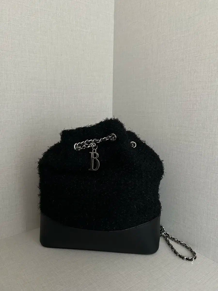 ダストバッグ付き ザ バーネット ツイード チェーン バケットバッグ ブラック GINKGOPHARMACY_COM