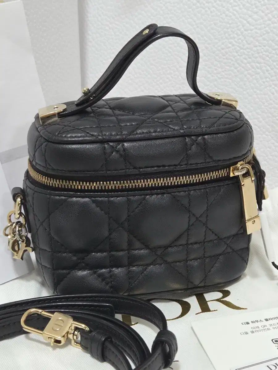 ディオール レディディオール ミニ ベニティ バッグ