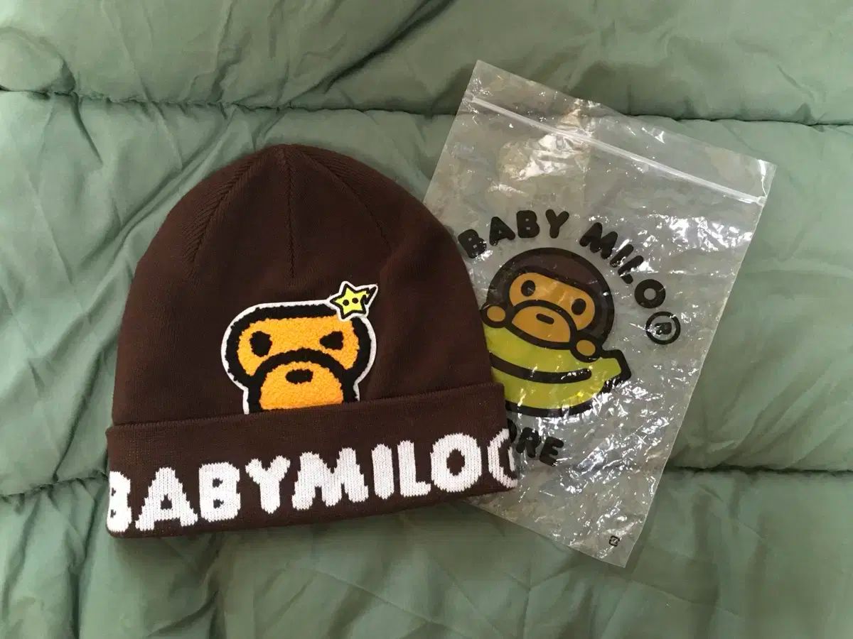 A BATHING APE アベイシングエイプ ベイビー マイロ ビーニー