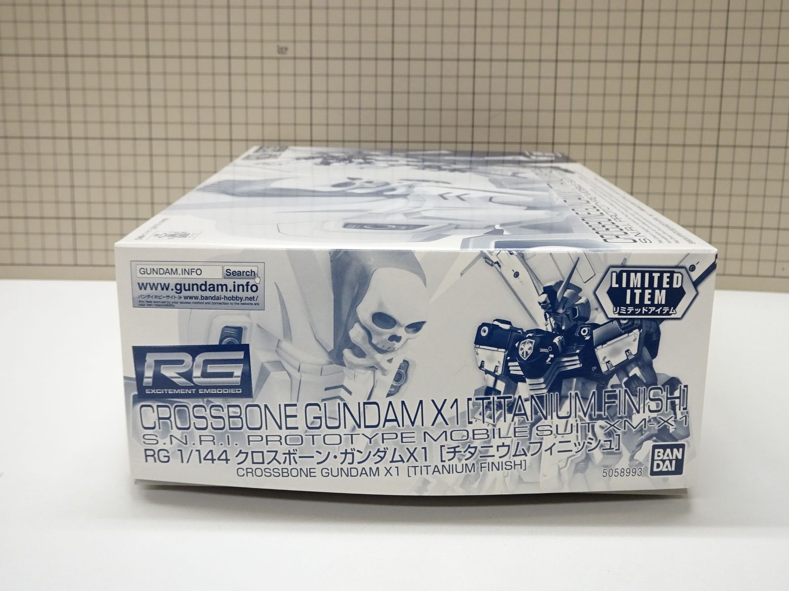 バンダイ RG 1 144 クロスボーン ガンダムX チタニウムフィニッシュ 未組立品