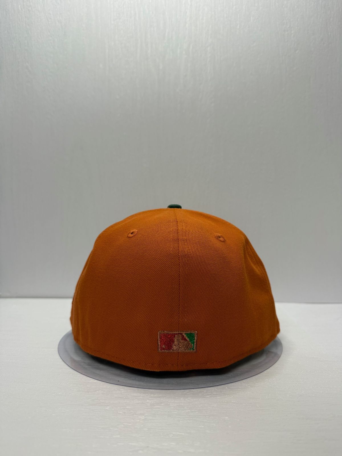 フィッティドキャップ