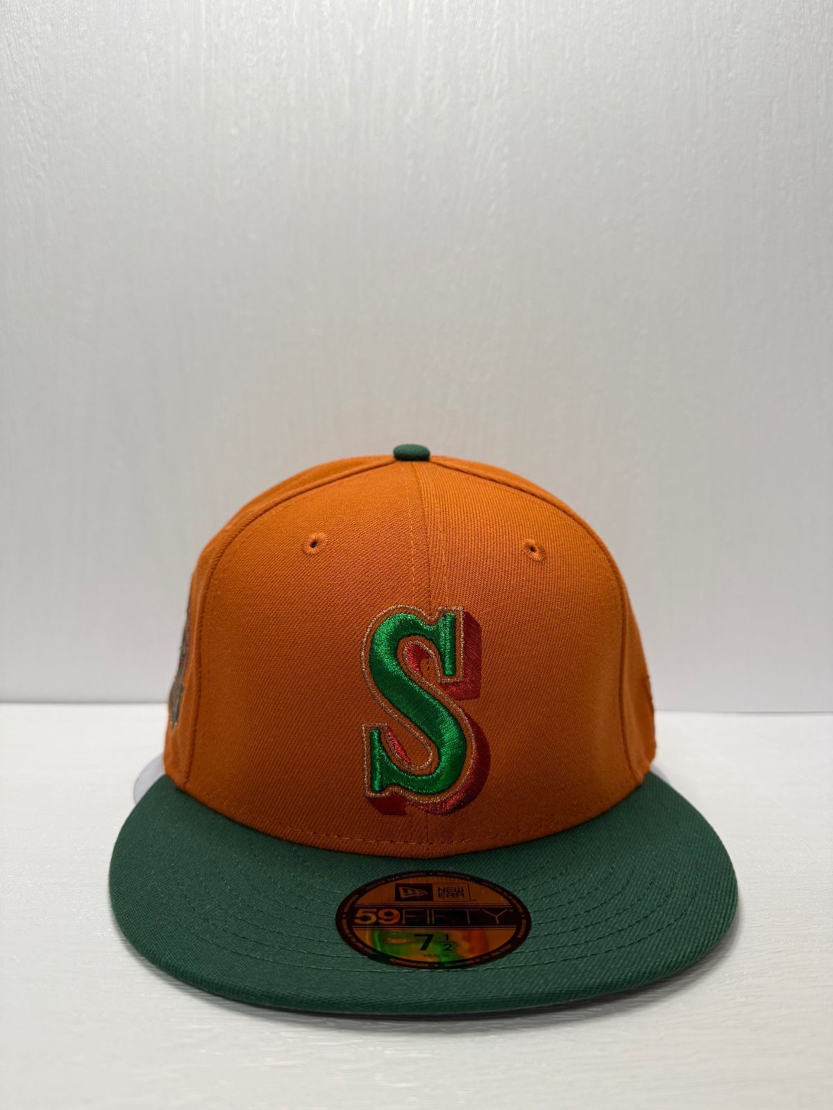 フィッティドキャップ