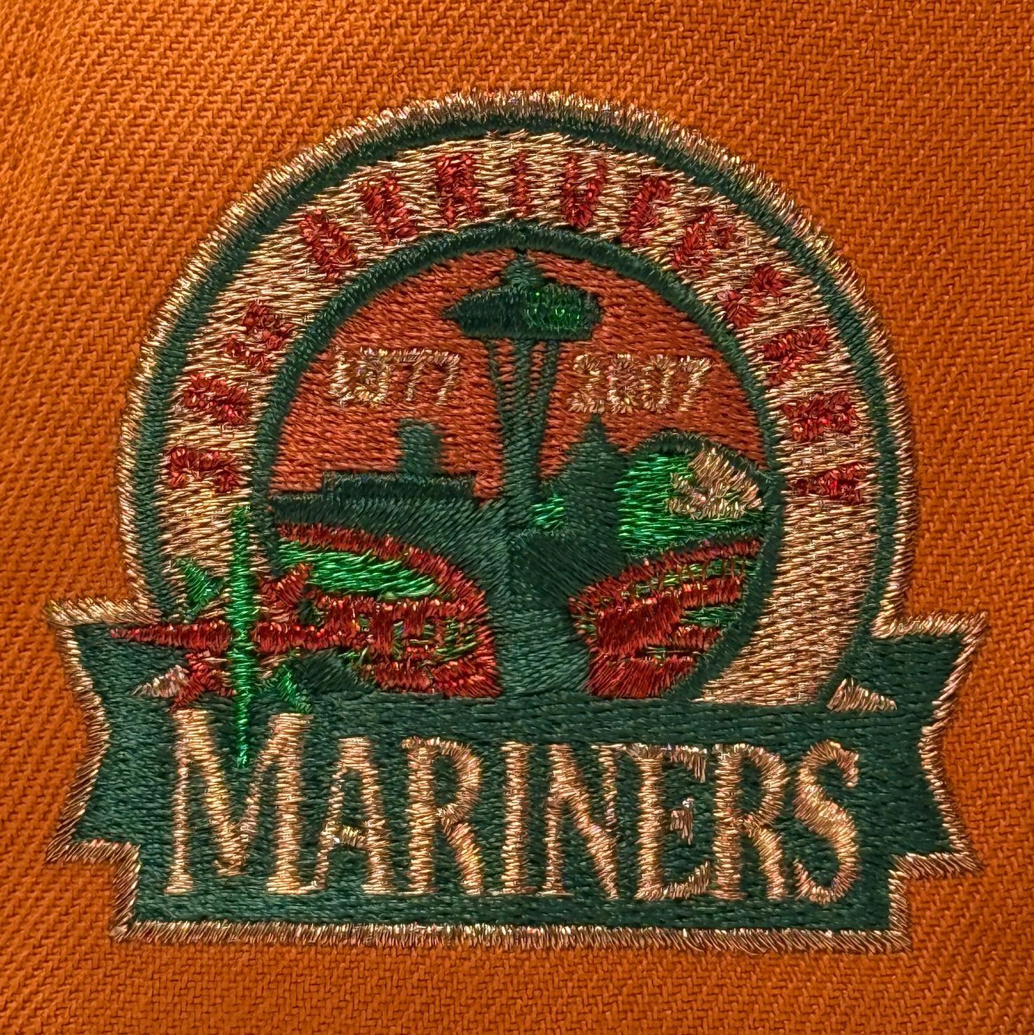 フィッティドキャップ ツートン