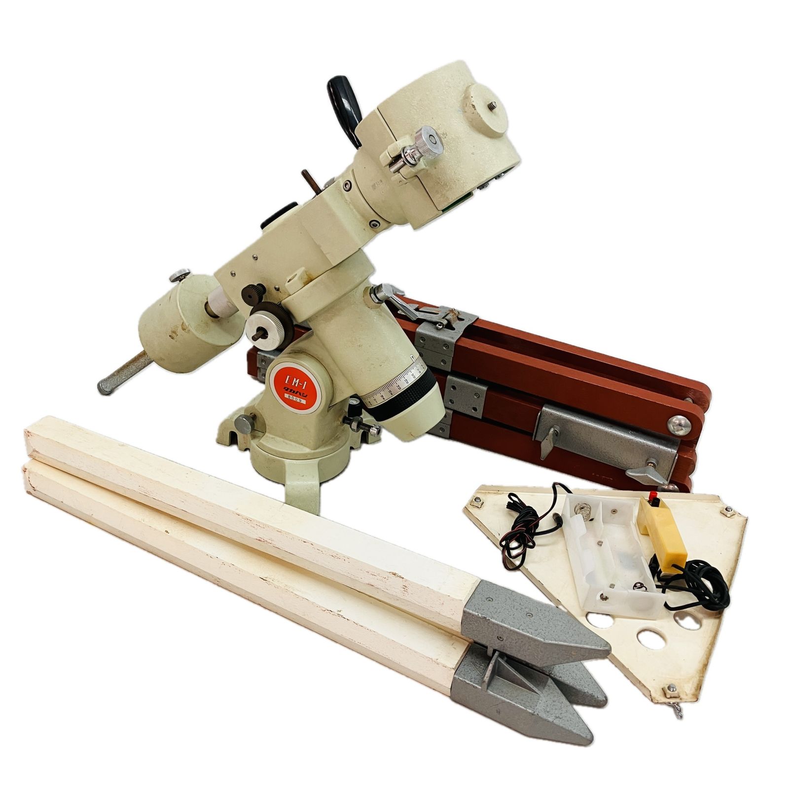 高橋製作所 タカハシ EM-1 赤道儀 三脚セット 天体望遠鏡 シャフトウェイト付 ジャンク C10588994