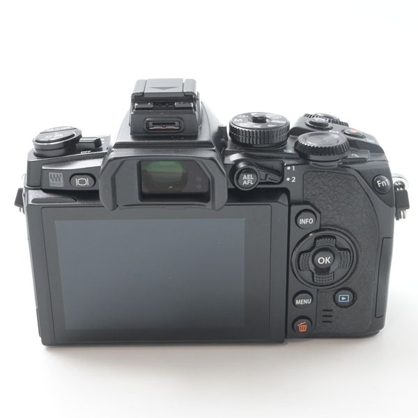 オリンパス OLYMPUS OM-D M1 ボディ ブラック
