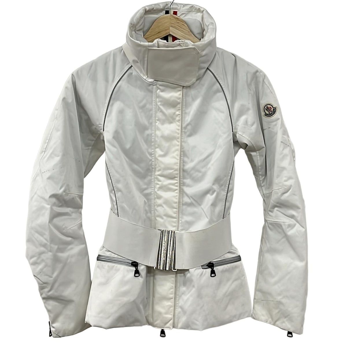 MONCLER モンクレール ブルゾン サイズXS レディース - 白×グレー 長袖 ジップアップ 中綿 秋 冬