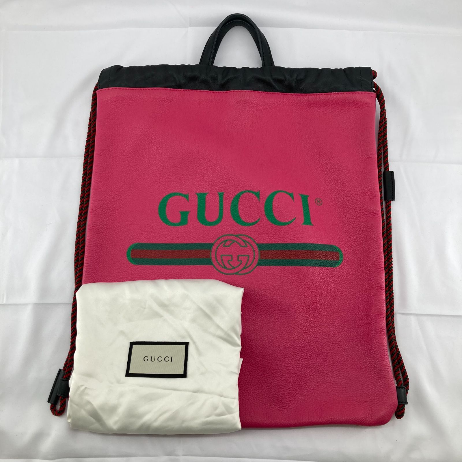 美品 GUCCI ドローストリング レザーリュックサック ピンク グッチ GUCCI ドローストリングバッグ リュックサック レザー ピンク