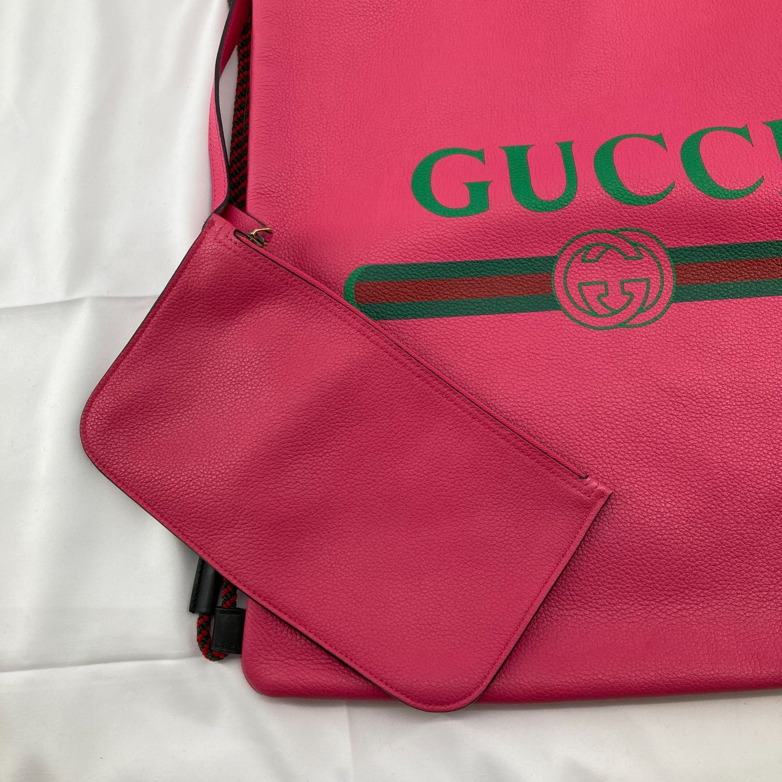 美品 GUCCI ドローストリング レザーリュックサック ピンク グッチ GUCCI ドローストリングバッグ リュックサック レザー ピンク
