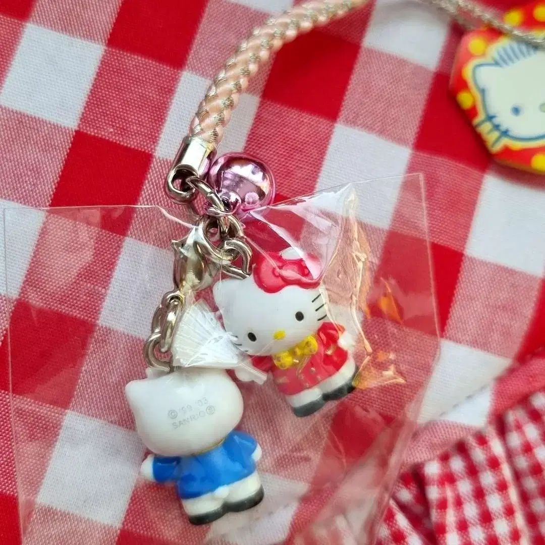 ハローキティ&ダニエル ストラップ set