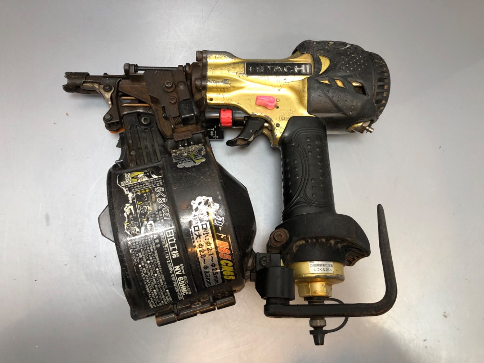 日立工機 65mm 高圧ロール釘打機 NV 65HMC 動作品