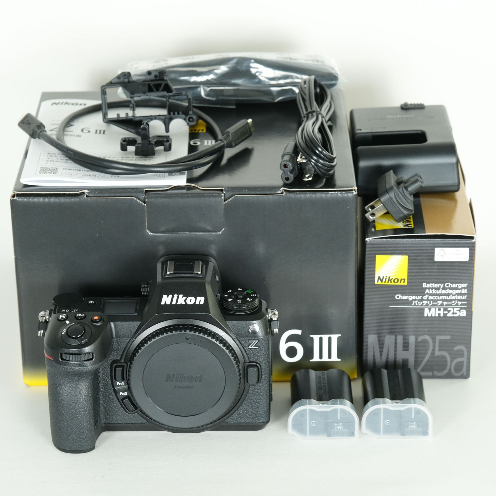 シャッター数826回 Nikon Z6III ボディ Nikon Zマウント