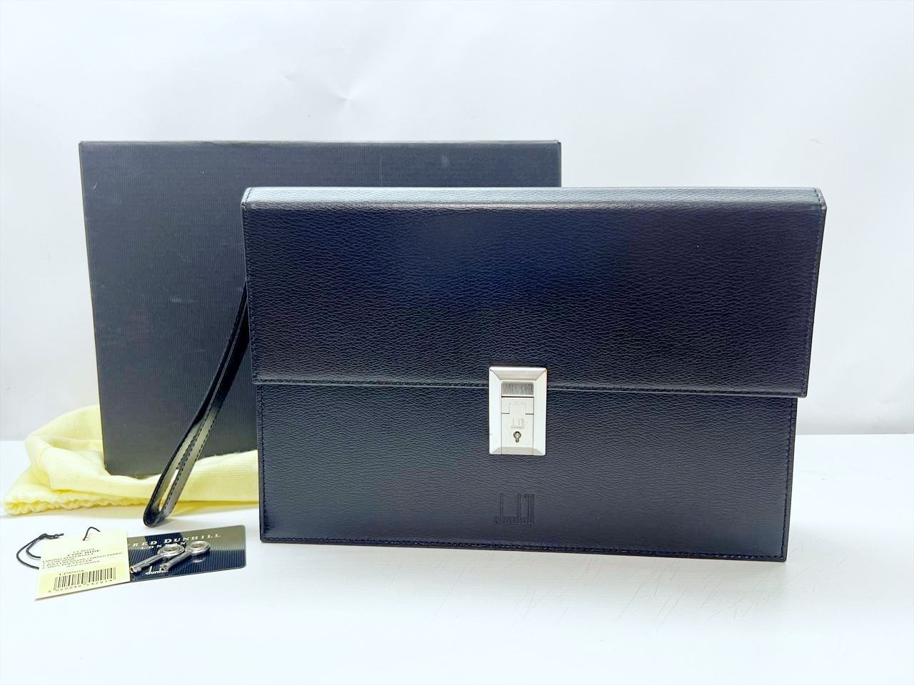 美品 Dunhill ダンヒル ロゴ セカンドバッグ クラッチ 黒 シルバー 