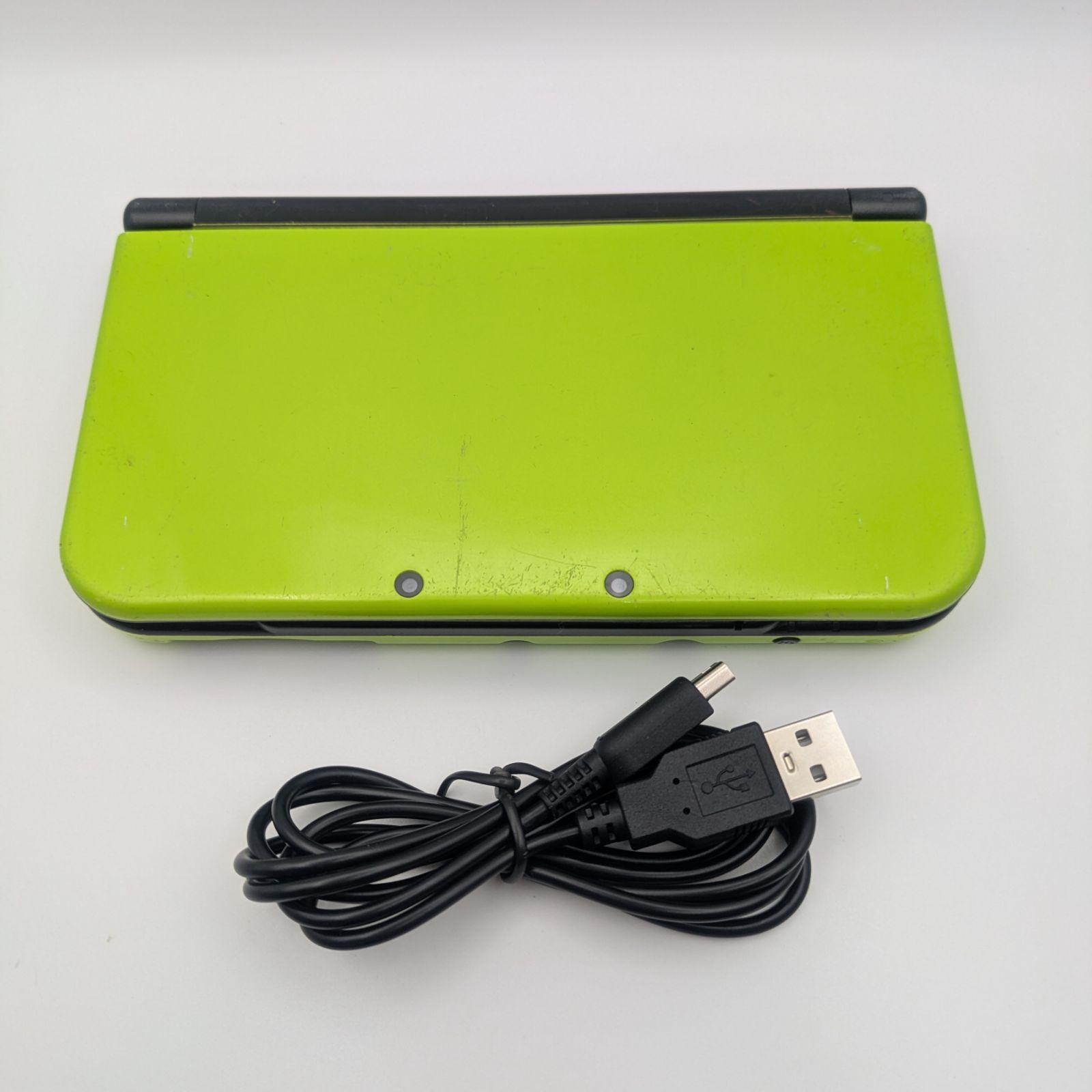 動作品 Newニンテンドー3DSLL ライム×ブラック 本体