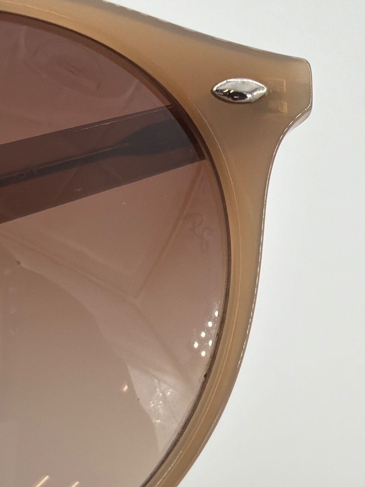  Ray-Ban レイバン サングラス 2180 F ベージュ レディース サングラス 小物