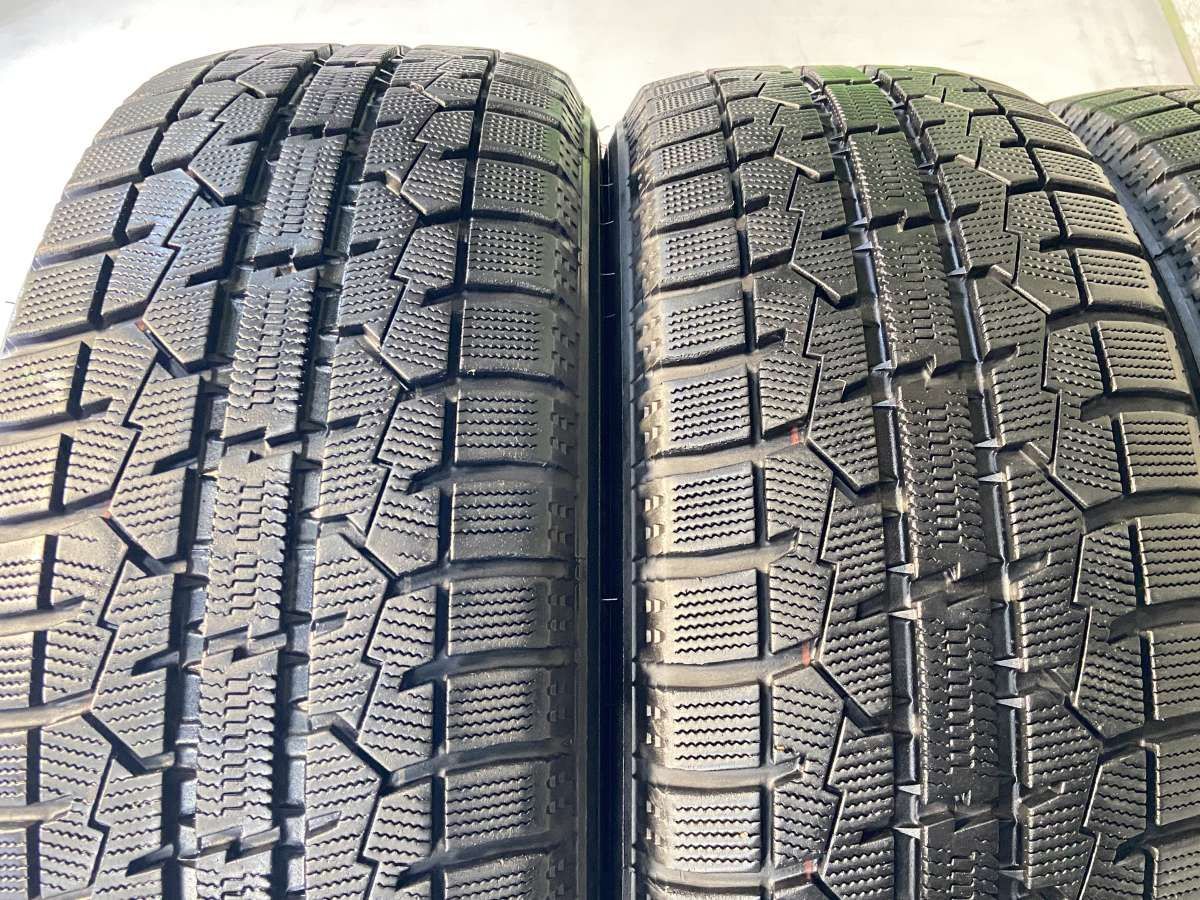 23年製新品スタッドレスTOYOガリットGIZ 225/55R17 4本セット 23年製新品スタッドレスTOYOガリットGIZ 225/55R17 4本セット GARIT