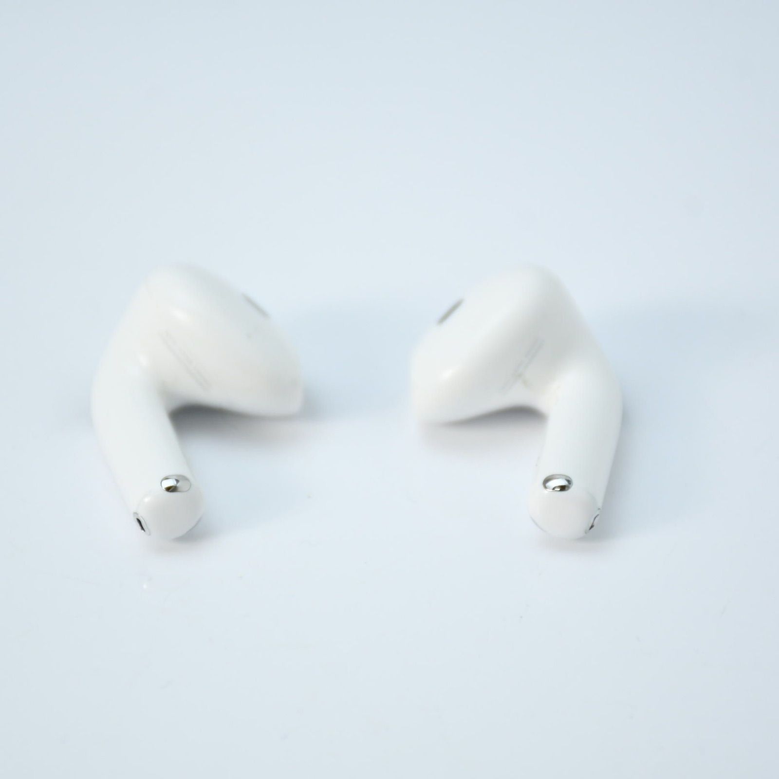 AirPods 4 アクティブノイズキャンセリング搭載モデル MXP93J/A Apple AirPods 4 MXP93J/A （アクティブノイズキャンセリング搭載