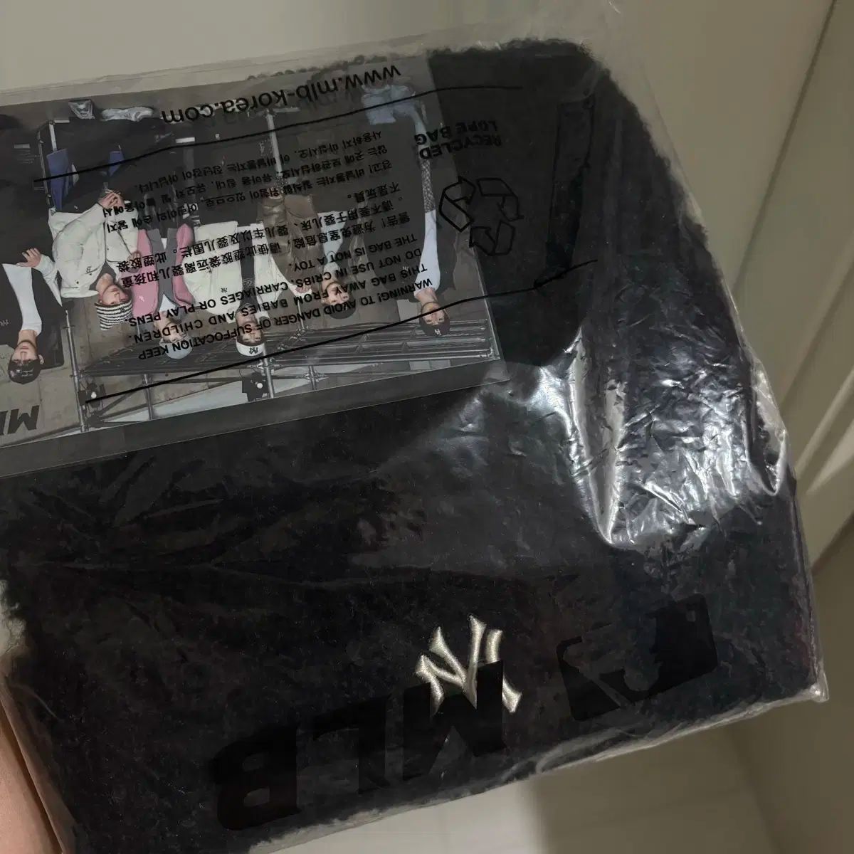 MLB カリナピック PLUSH ミヤ옹 ビーニー ブラック