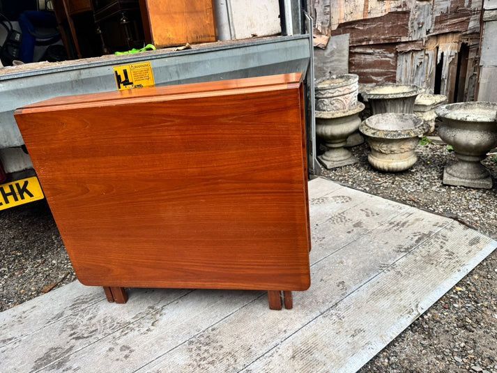 ゲートレッグテーブル Jentique ヴィンテージ イギリス ダイニング