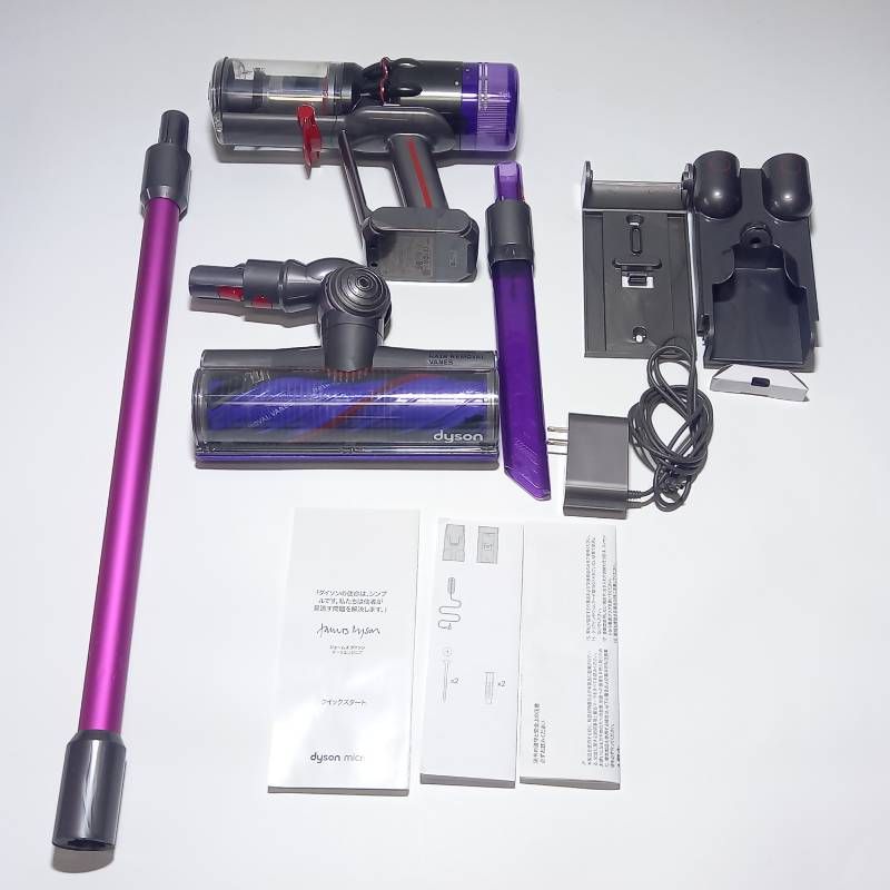 ダイソン コードレスクリーナー SV 33 dyson