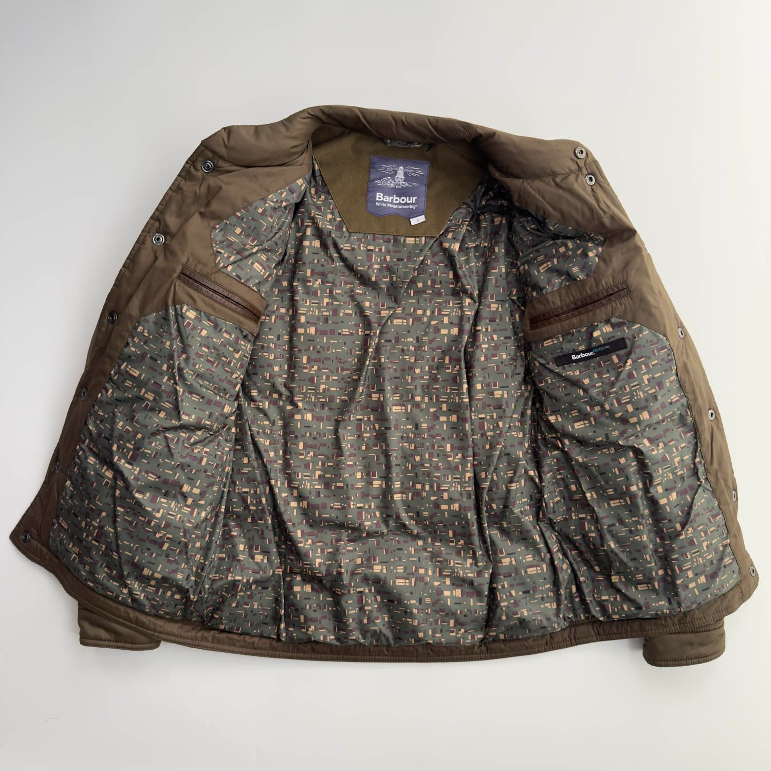 Barbour × WHITE MOUNTAINEERING (バブアー × ホワイトマウンテニア