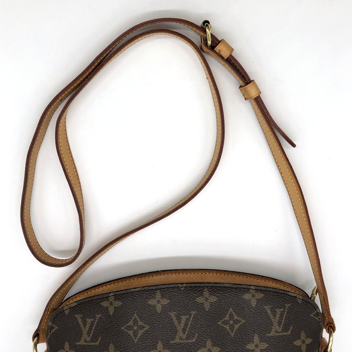 LOUIS VUITTON ルイ・ヴィトン M51290 ドルーオ ショルダーバッグ