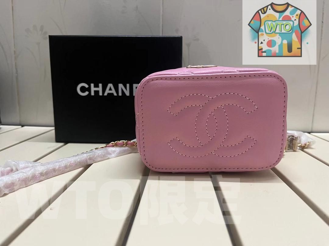 chanle 小型高見えの化粧ポーチ| |