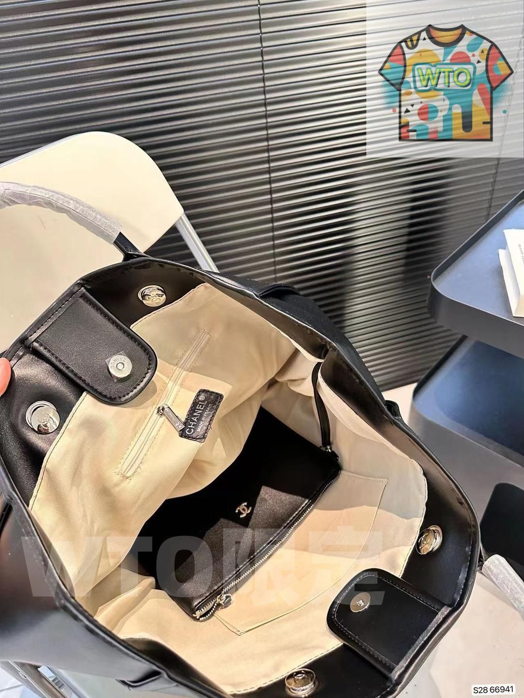 chanle ショルダーバッグとトートバッグは