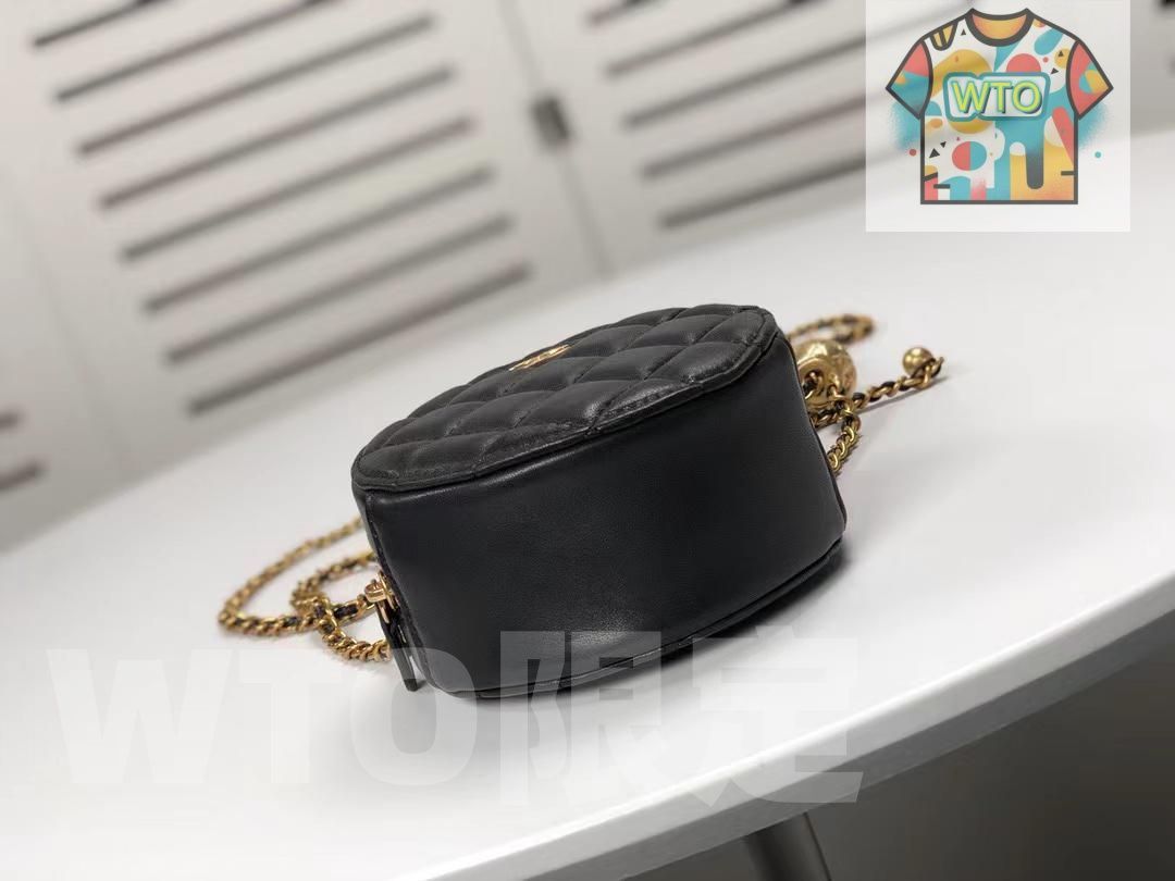 チェーンショルダー